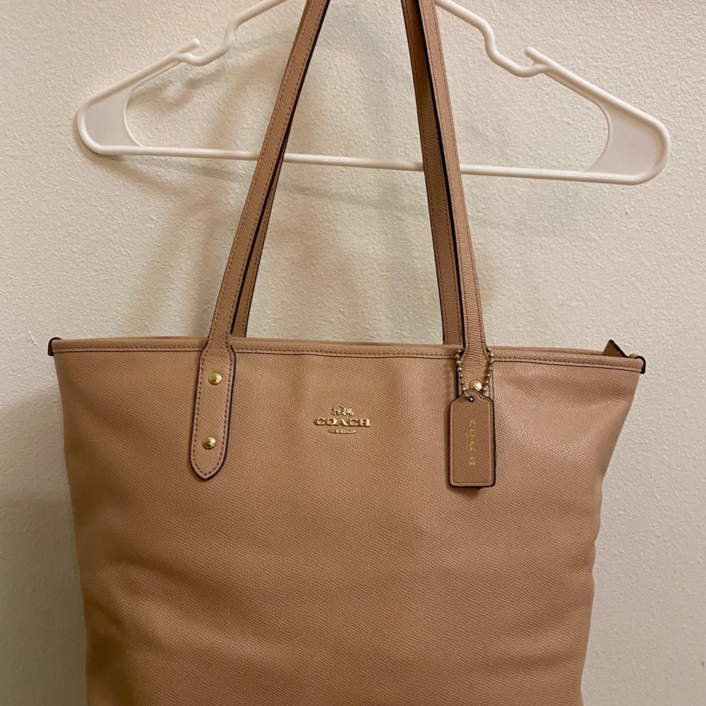 Coach F57522 Tan/Pink Tote Handbag *Lowest price